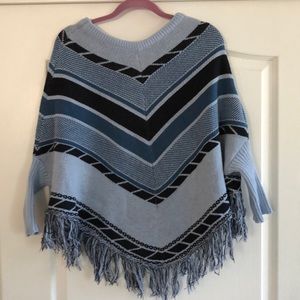 Goodnight Macaroon blue 3/4 sleeve Pancho